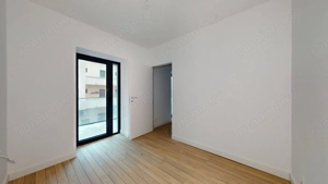 Garsoniera etaj 1/12 plus parcare subterana 13 Septembrie - Panduri