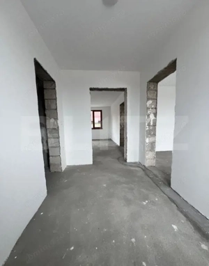 Hală industrială nouă, clădire birouri, 320 mp, 23 Ari teren, zona Burdujeni - imagine 3