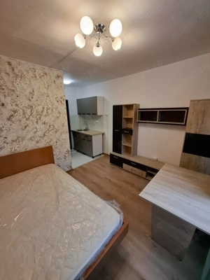 Camera de camin cu baie proprie,etaj 2,zona Bularga