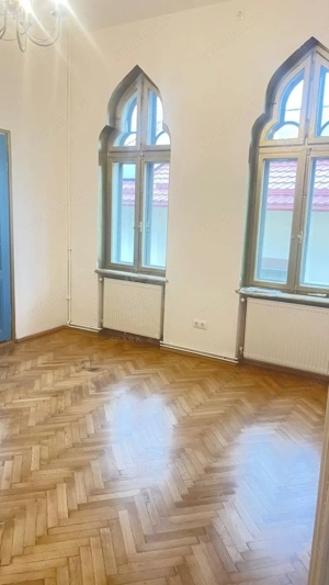 Spațiu Comercial // Birouri, 4 camere, ultracentral, Ploiesti - imagine 13