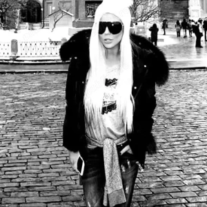 100% reala pt puțin. Timp la Voi in oraș  - imagine 2