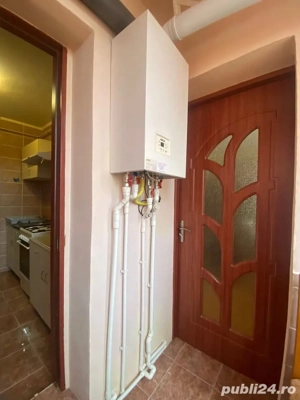 Apartament 2 camere,decomandat,zona Dacia - imagine 11