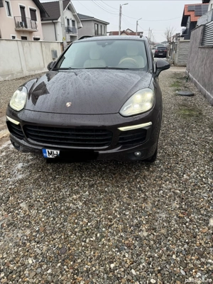 Porche Cayenne 2017 - imagine 2