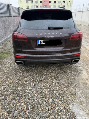 Porche Cayenne 2017 - imagine 5