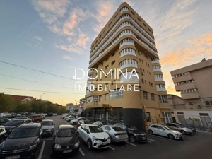 *Spațiu ultracentral 220 mp* - vânzare/închiriere- vizibilitate maximă  - imagine 4
