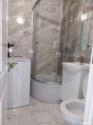 Camera de camin cu baie proprie,etaj 2,zona Bularga  - imagine 3