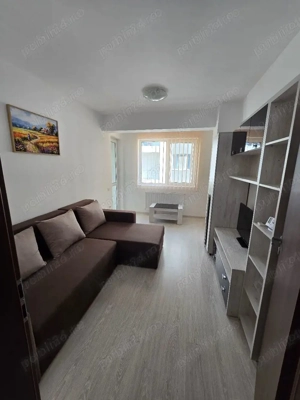 De închiriat apartament 2 camere  Apărătorii Patriei