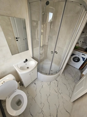 Camera de camin cu baie proprie,etaj 4,zona Bularga - imagine 6