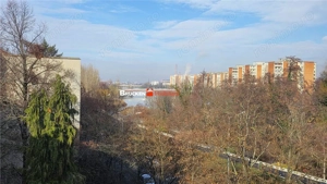 Apartament 4 camere | 76 mp utili | Etaj IV | Vedere spre Cris - imagine 9