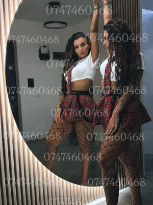 Singură în locație !!