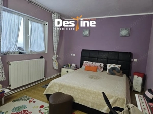 Casa cu etaj si mansarda, 7.200 mp teren, in comuna Probota  - imagine 7