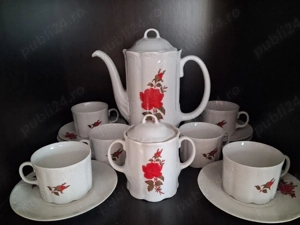 servici de cafea fi porțelan fin ,pret 300 ron.