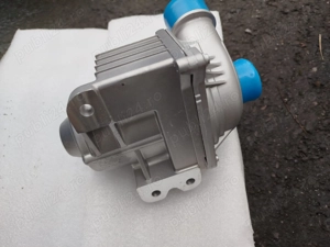 Pompă de apă BMW, Nouă Cod 831075 Nissens  - imagine 2