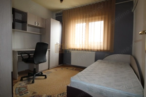Apartament 3 camere, decomandat, 2 bai, zona Aradului