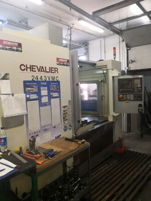 Mașină de frezat CNC Chevalier cu 3 axe