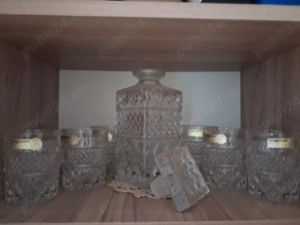 servici cristal Cehia pentru  whisky.    pret 560 ron