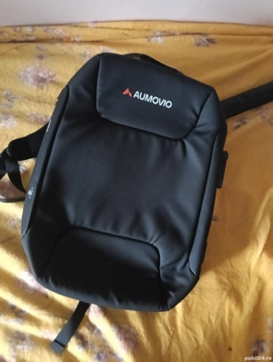 vând rucsac pentru laptop 