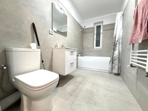 Apartament 2 camere - 2 locuri de parcare - Giroc - imagine 4