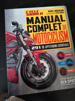 Manual complet de motociclism, Cycle World 