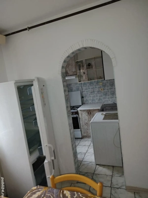 De închiriat apartament cu 2 camere
