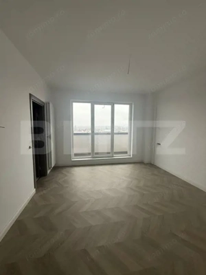 Apartament 3 camere, 96 mp, zona Micro 6