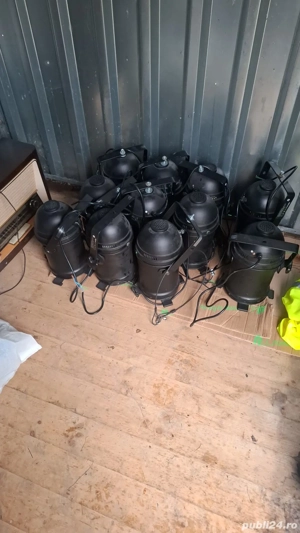 Proiectoare noi PAR-56 SPOT CDM150 SIL. - imagine 3