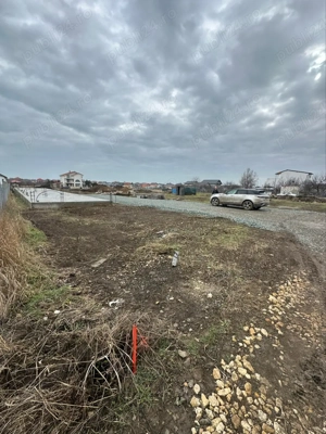 Teren intravilan de vanzare Navodari 1500 mp