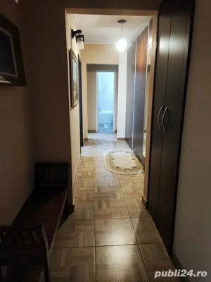 3 Camere Podu Ros - Mega Image 