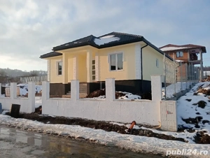 casa de vanzare