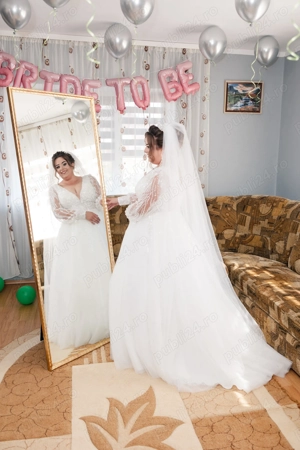 Vand rochie de mireasa