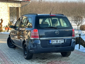 Opel Zafira 1.9 CDTI Essentia Diesel - imagine 3