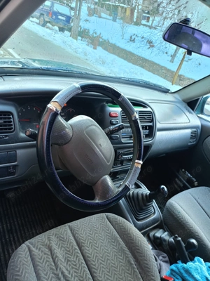 Suzuki Grand Vitara 4 4 motor 2l  - imagine 4