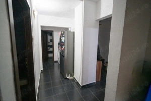 Vand apartament 4 camere - imagine 3