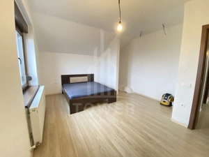 Casă individuală 5 camere cu 372 mp teren în Bavaria - imagine 4