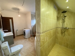 Casă individuală 5 camere cu 372 mp teren în Bavaria - imagine 10