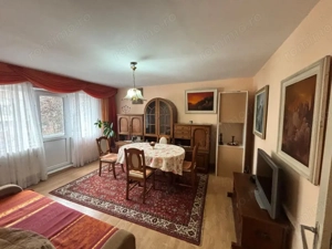 Apartament 4 camere de vânzare – Etaj 1, zonă Facultatea de Litere