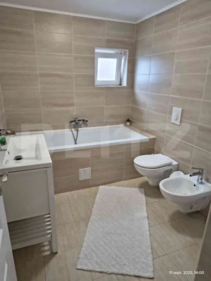Apartament tip vilă, renovat complet, cu terasă și parcare – Baciu Regal - imagine 10