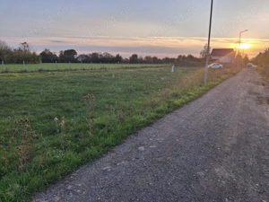 Terenuri intravilan de vanzare Priseaca, strada Infratirii - imagine 3