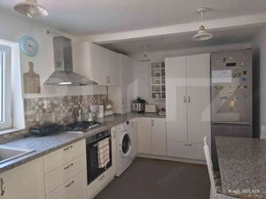 Apartament tip vilă, renovat complet, cu terasă și parcare – Baciu Regal - imagine 8