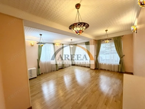 Vilă cu curte mare și piscină – ideală pentru familie, Pipera - imagine 4