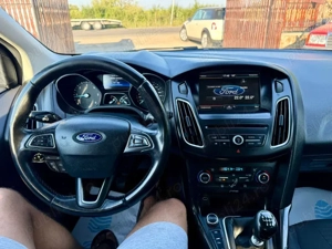 Ford Focus diesel din 2015 - imagine 4