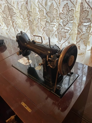 masina de cusut - imagine 5