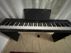 Pian Digital Yamaha P-145