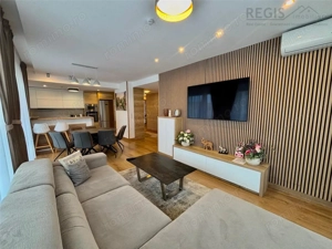 Penthouse Exclusivist Kasper Tractorul