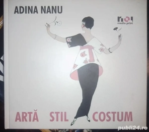 Adina Nanu- Arta Stil Costum. Design vestimentar. Vezi? Comunicarea prin imagine.