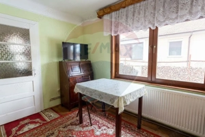 Casă cu 3 camere - str Ortodoxa - imagine 8