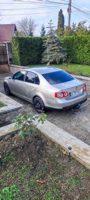 Vand Volkswagen jetta an de fabricatie 2008.  - imagine 3