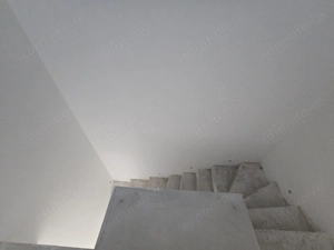 Giroc-Bld. Aviatiei | 5 camere | 3 bai | Bucatarie inchisa | Asfalt - imagine 11