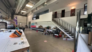 De inchiriat Hala si birou, parter, 175 mp, pentru depozitare sau productie, zona Torontalului - imagine 4