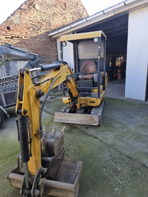 Excavator 1,5 to